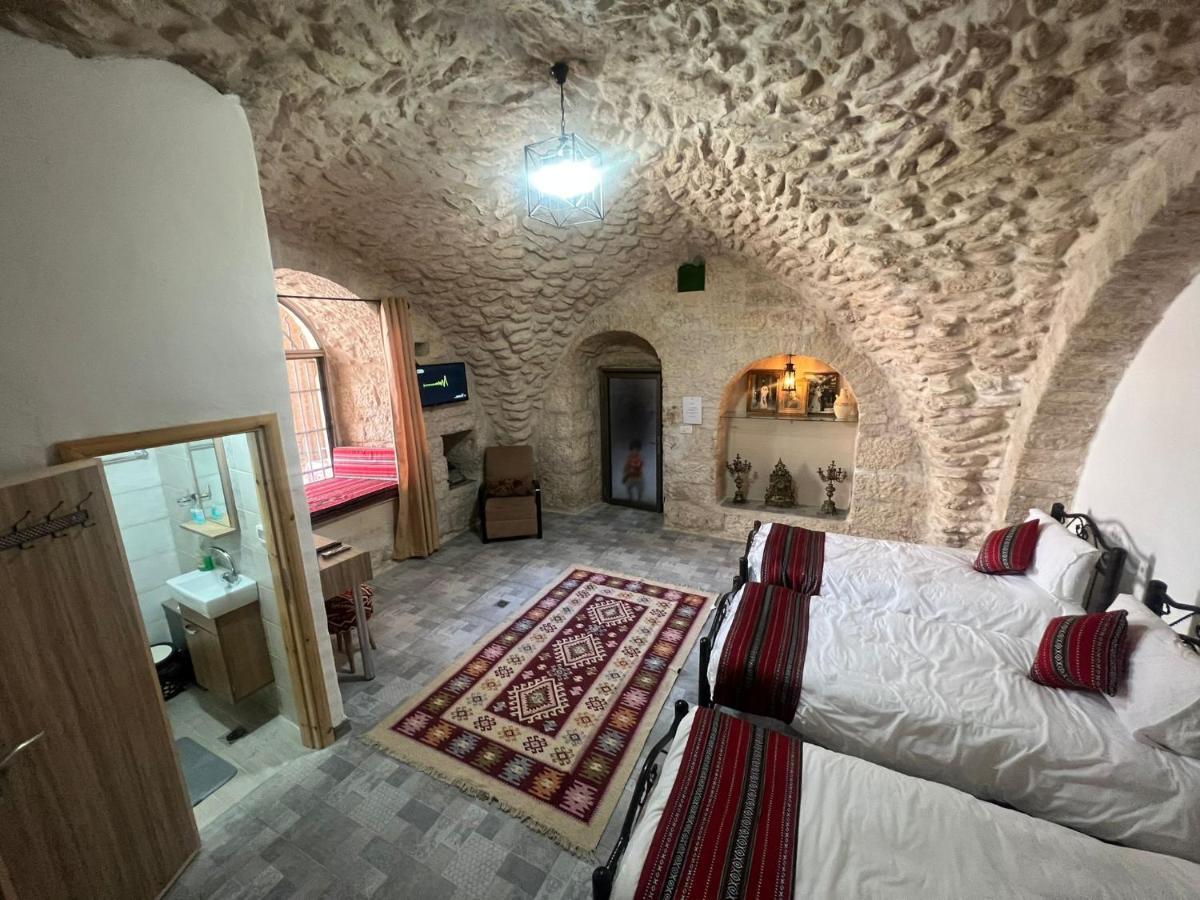 Hotel Qandeel - Dar Botto Bethlehem Exterior foto